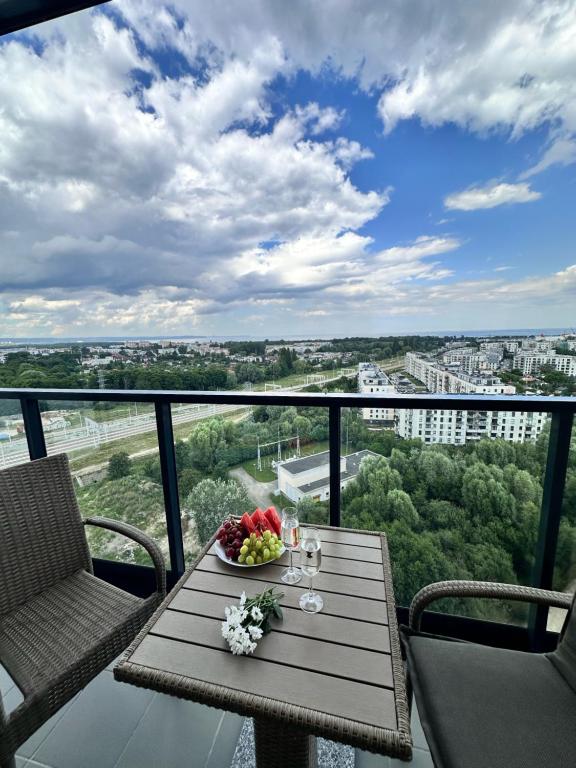 Maya’s Flats & Resorts 101 SEA VIEW – 3 rooms apartment